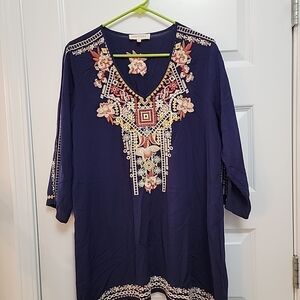 Solitare Womens Blouse Top Medium Blue Embroidered Floral V Neck Tunic Popover